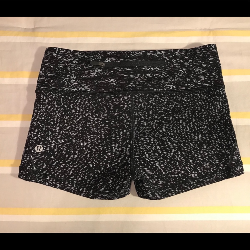 Lululemon Black Polka Dot Athletica Shorts Size 6
